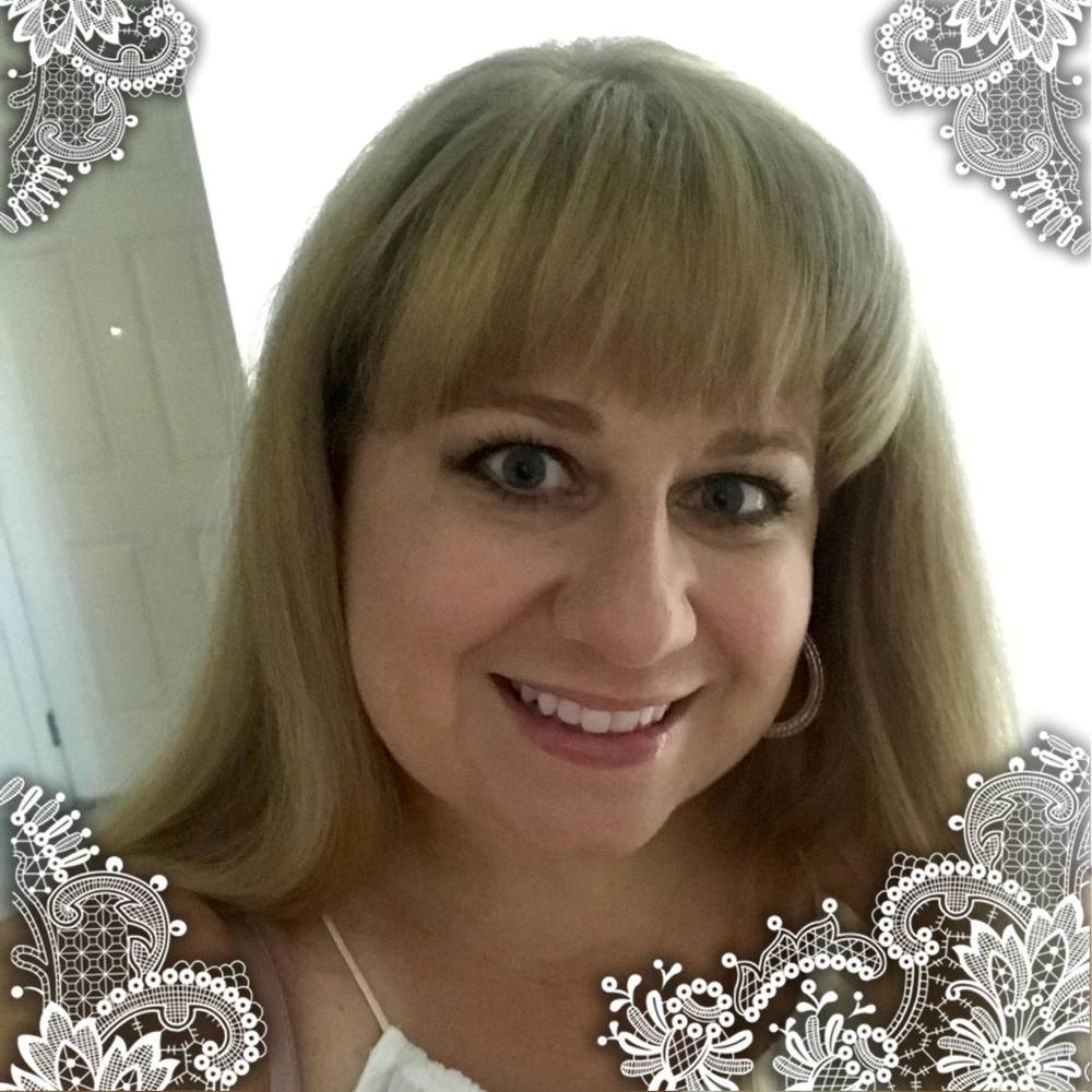 Meet your Posher, Racquel